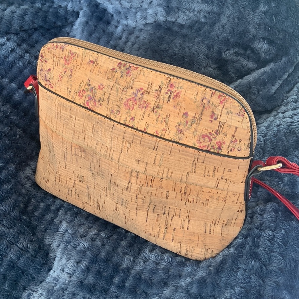 Portuguese cork and red vegan leather purse